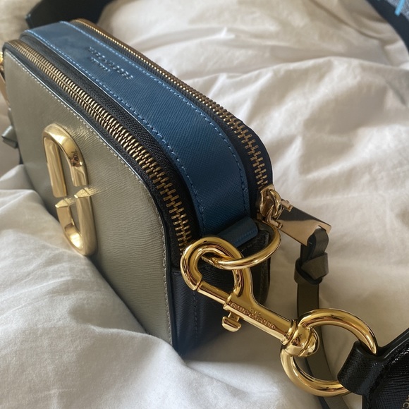 Marc Jacobs snapshot with webbing strap - Picture 2 of 4